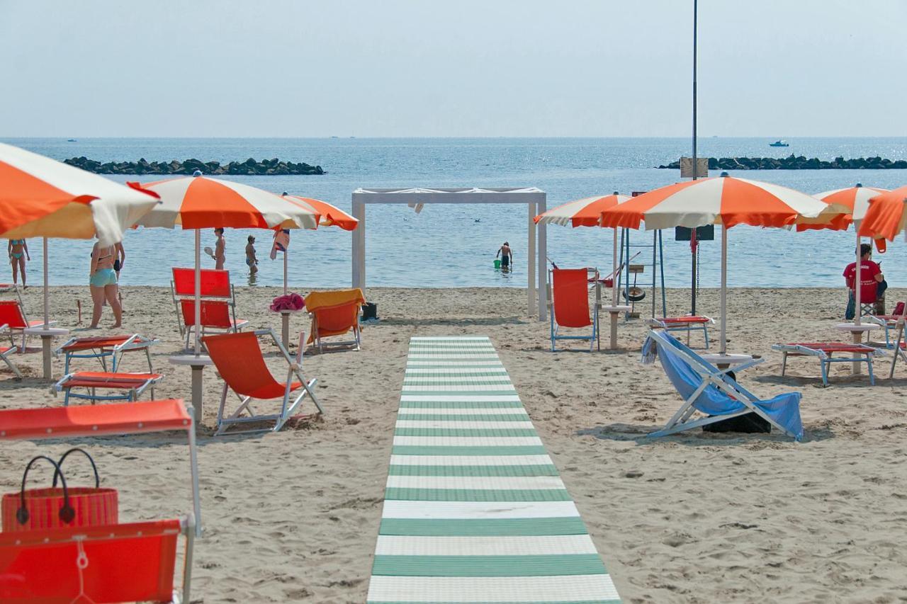 Park Gallanti Lido di Pomposa Exterior foto